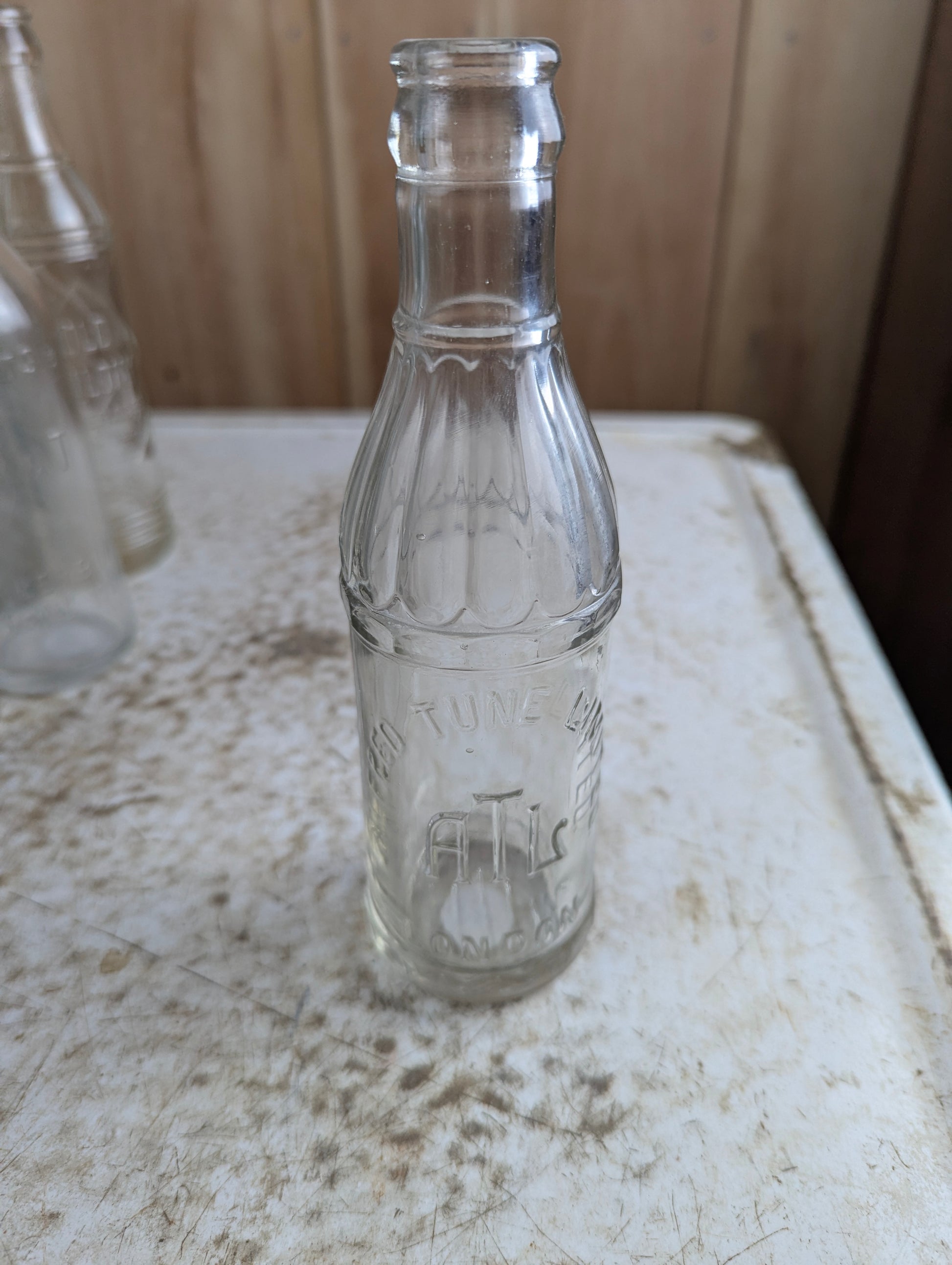 Vintage Alfred Tune Limited London Ontario Embossed Glass 6.5oz Soda Bottle