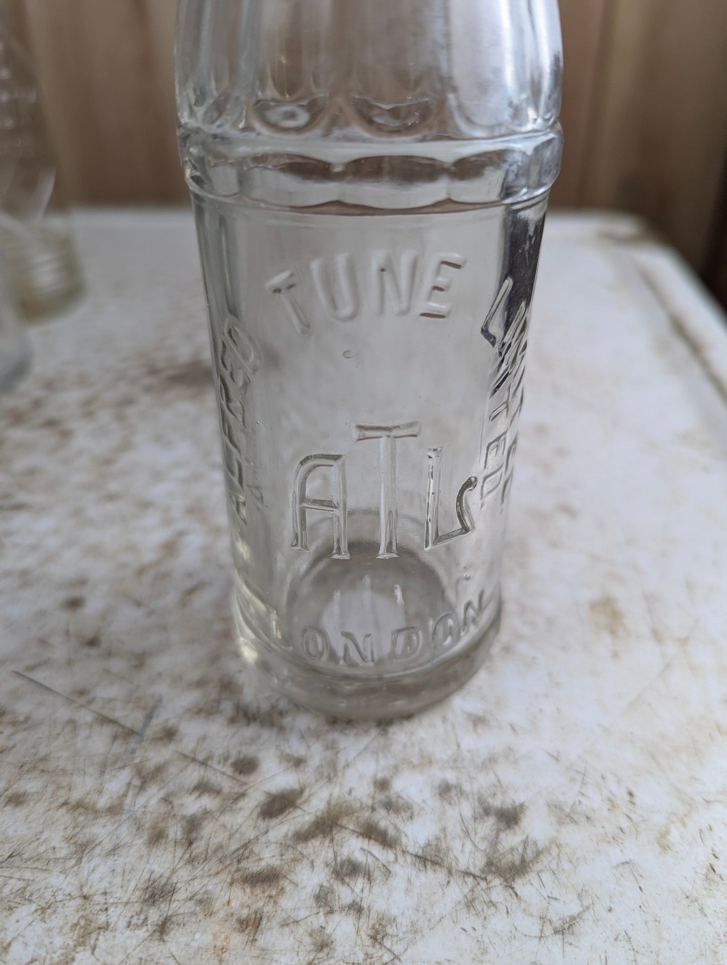 Vintage Alfred Tune Limited London Ontario Embossed Glass 6.5oz Soda Bottle - view 2