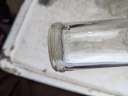 Vintage Alfred Tune Limited London Ontario Embossed Glass 6.5oz Soda Bottle - view 5