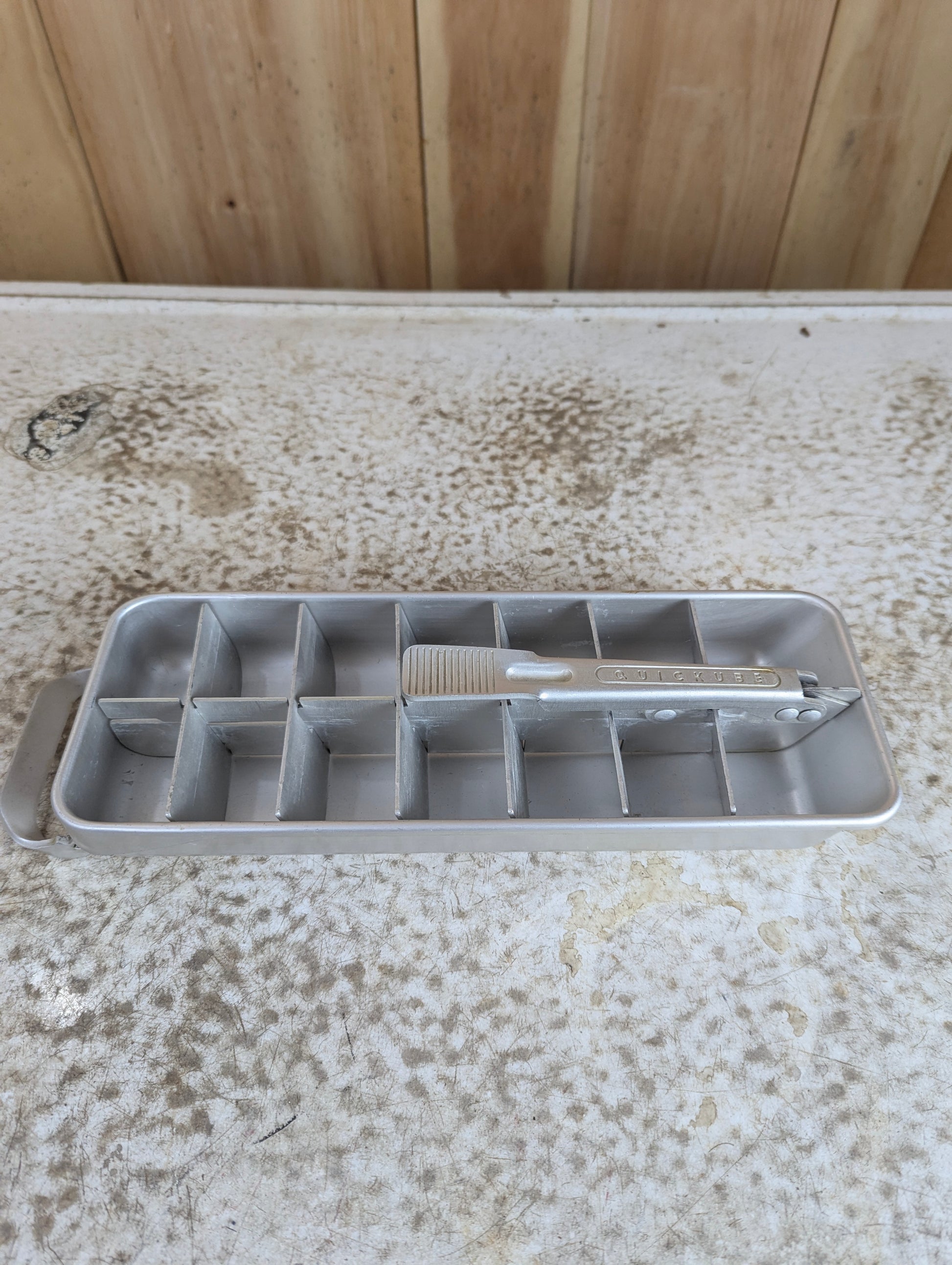 Vintage Aluminum Frigidaire Quickube Ice Cube Tray