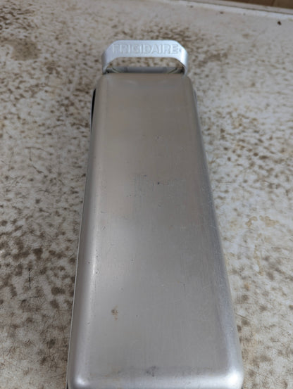 Vintage Aluminum Frigidaire Quickube Ice Cube Tray - view 4