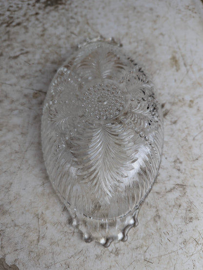 Vintage Anchor Hocking Feather and Pearl Relish Dish - view 3