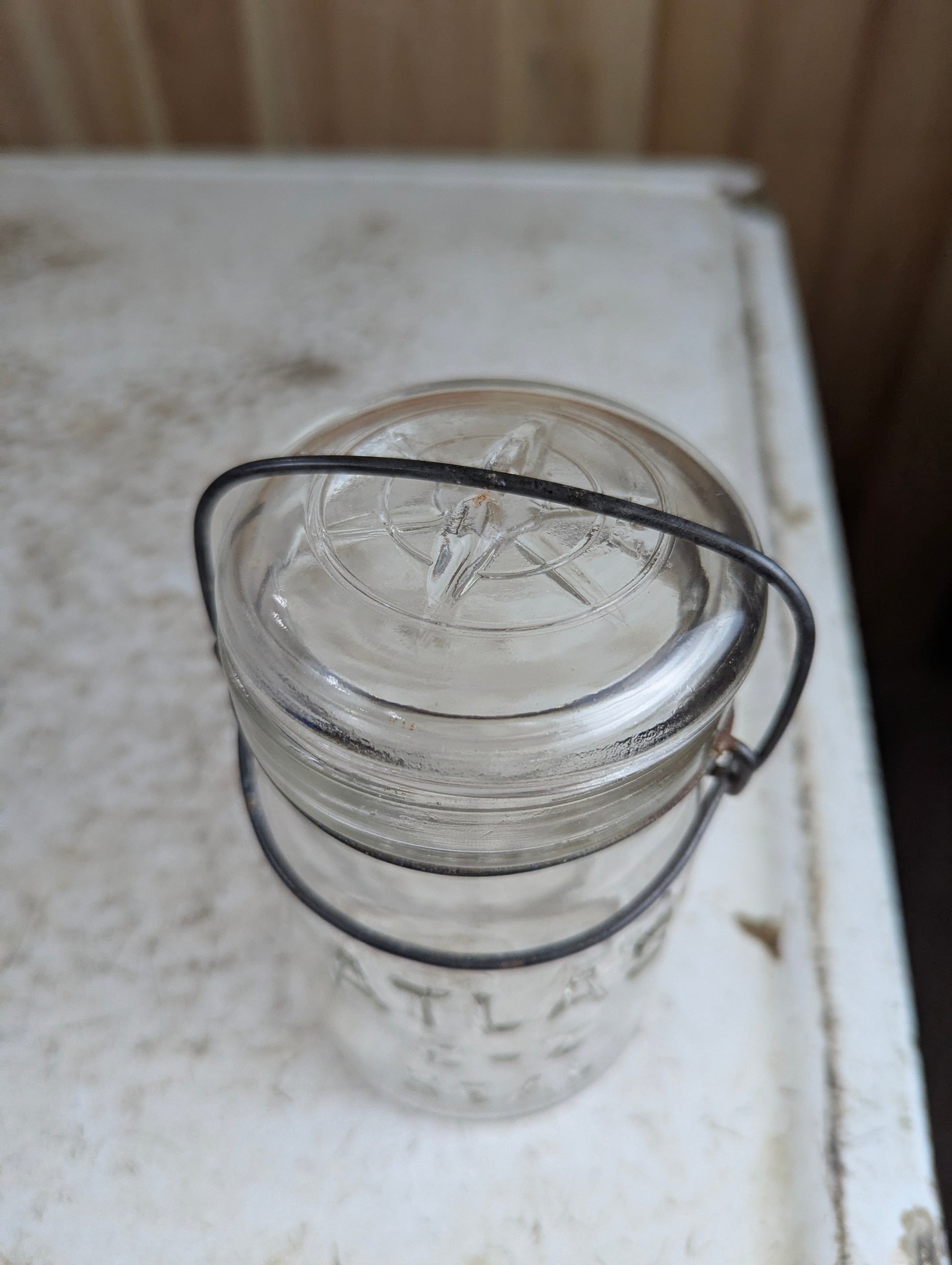 Vintage Atlas E-Z Seal Glass Pint Mason Jar With Glass Lid - view 2