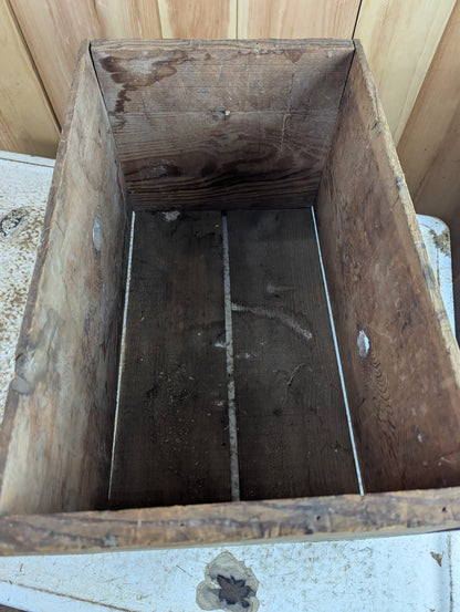 Vintage B.C. Fruit Crate - view 3