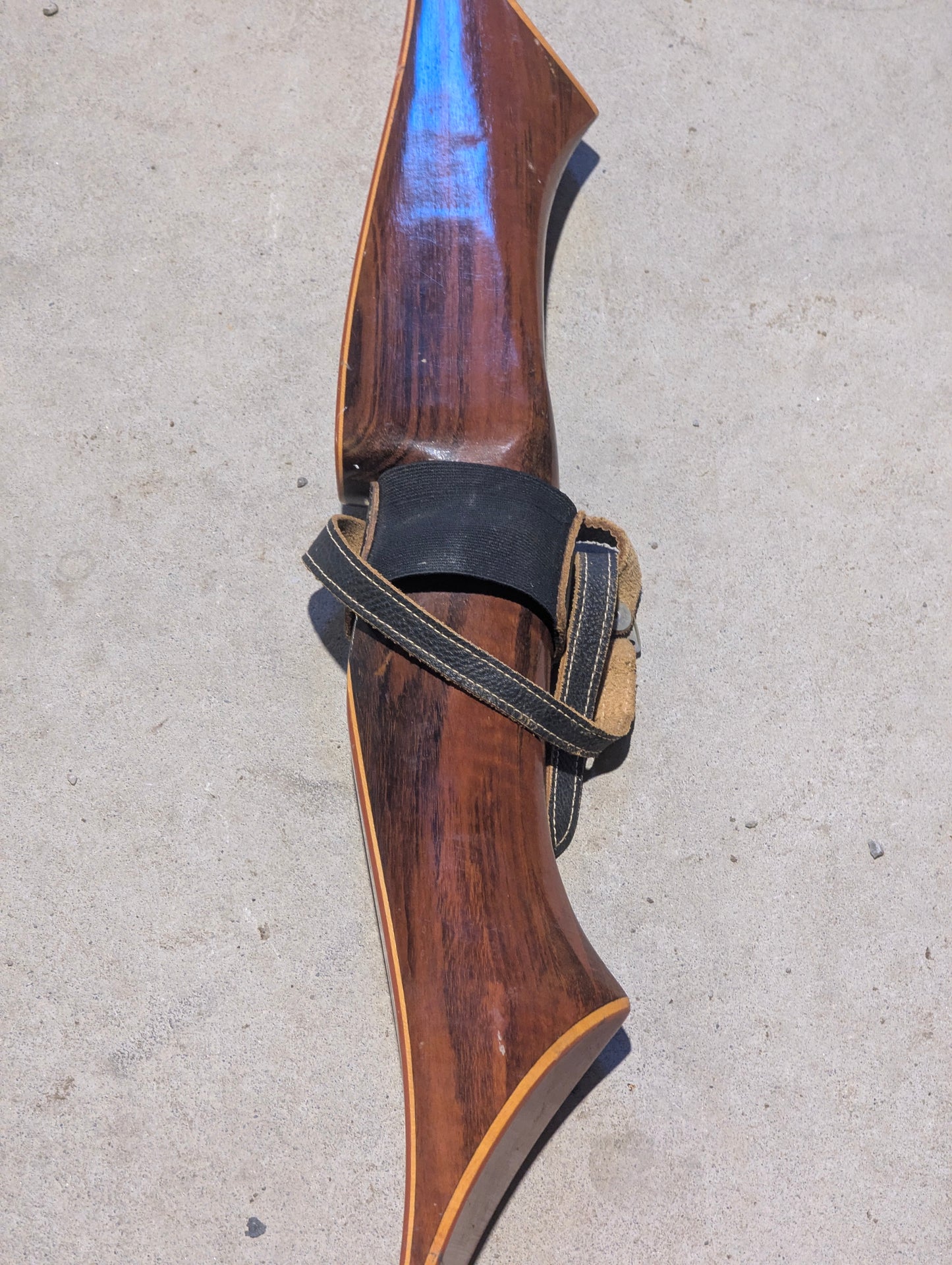 Vintage Ben Pearson Colt Wooden Bow - view 2