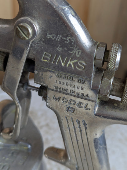 Vintage Binks Model 19 Paint Spray Gun with Extra Can - view 2