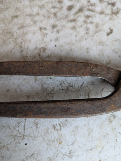 Vintage Blacksmith Metal Nipper Pliers - view 3