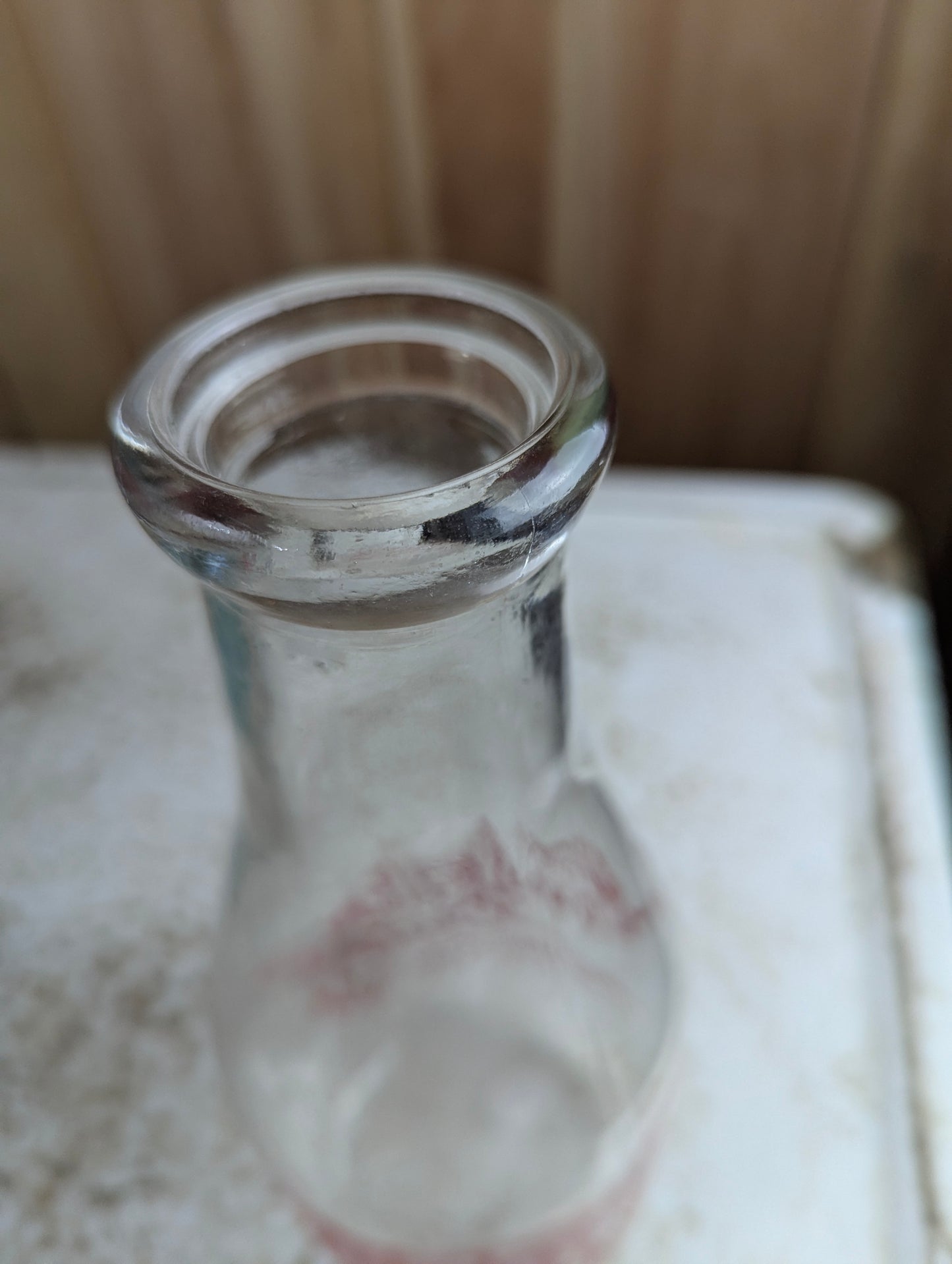 Vintage Calan's Dairy Picton Quart Milk Bottle - view 4