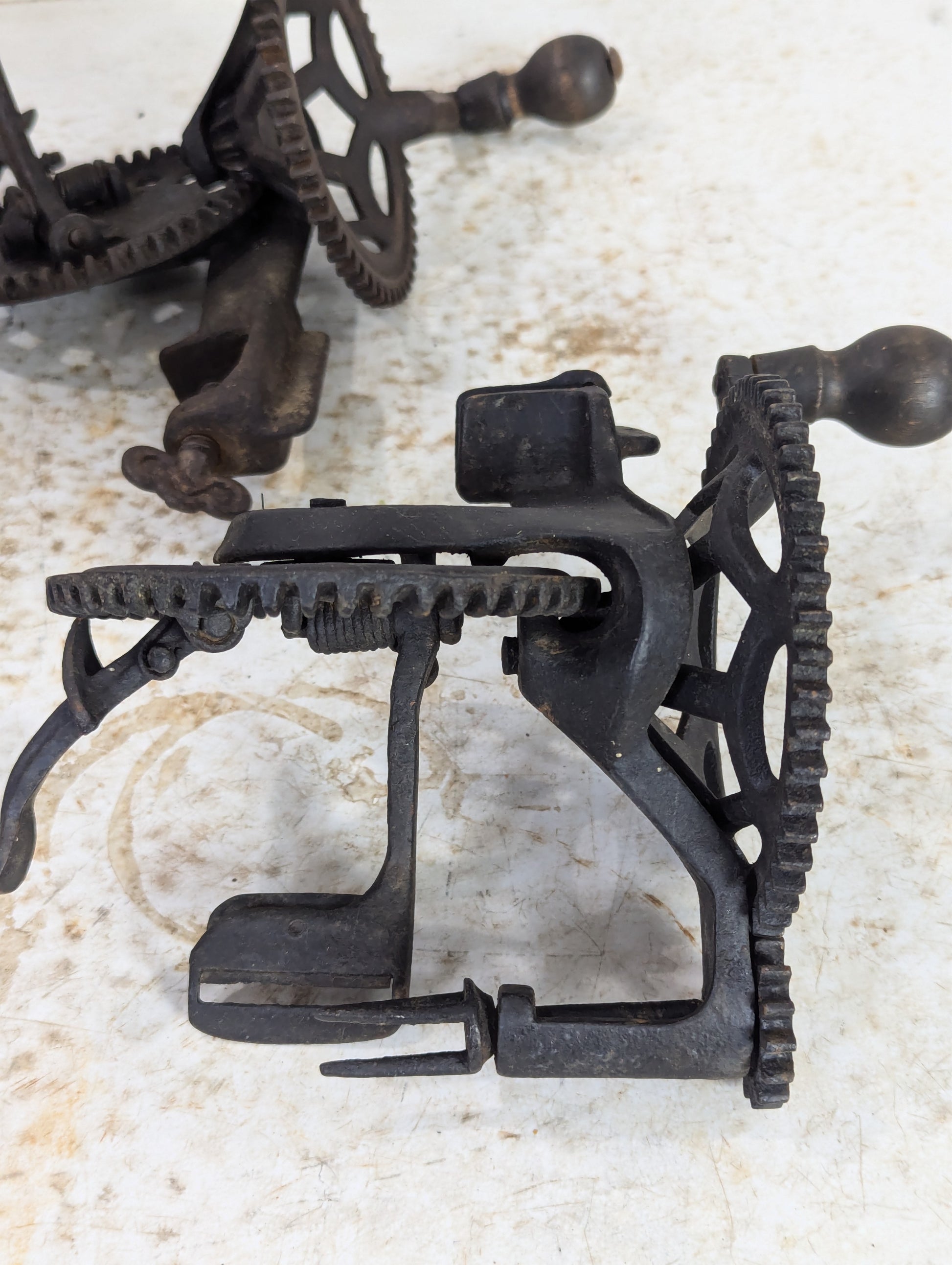 Vintage Cast Iron Apple Peelers - view 4