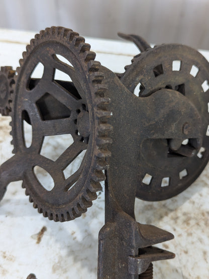 Vintage Cast Iron Apple Peelers - view 6