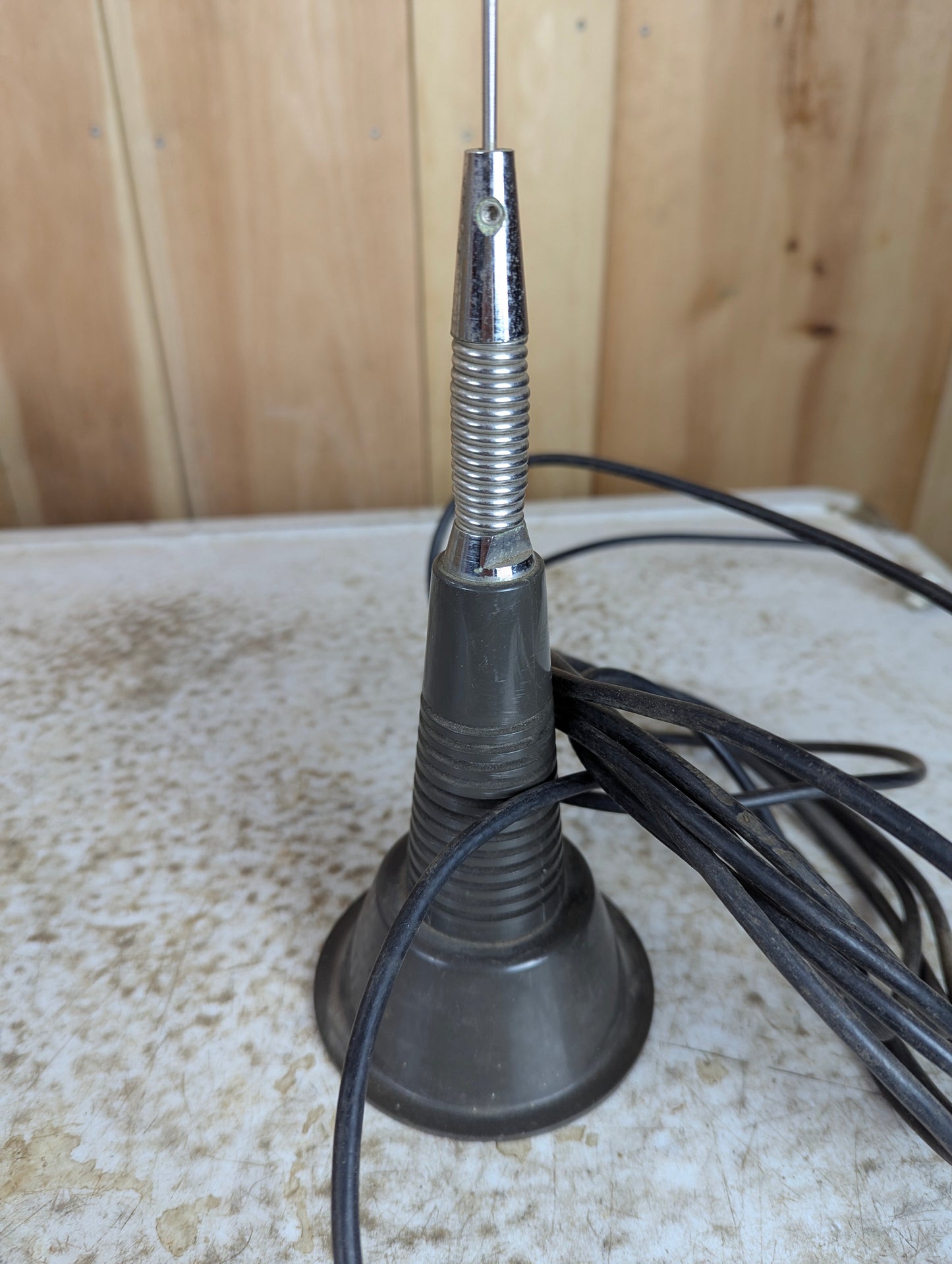 Vintage CB Antennae with Magnetic Base - view 2