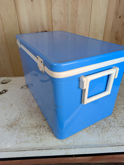 Vintage Coleman LowBoy Cooler - view 5