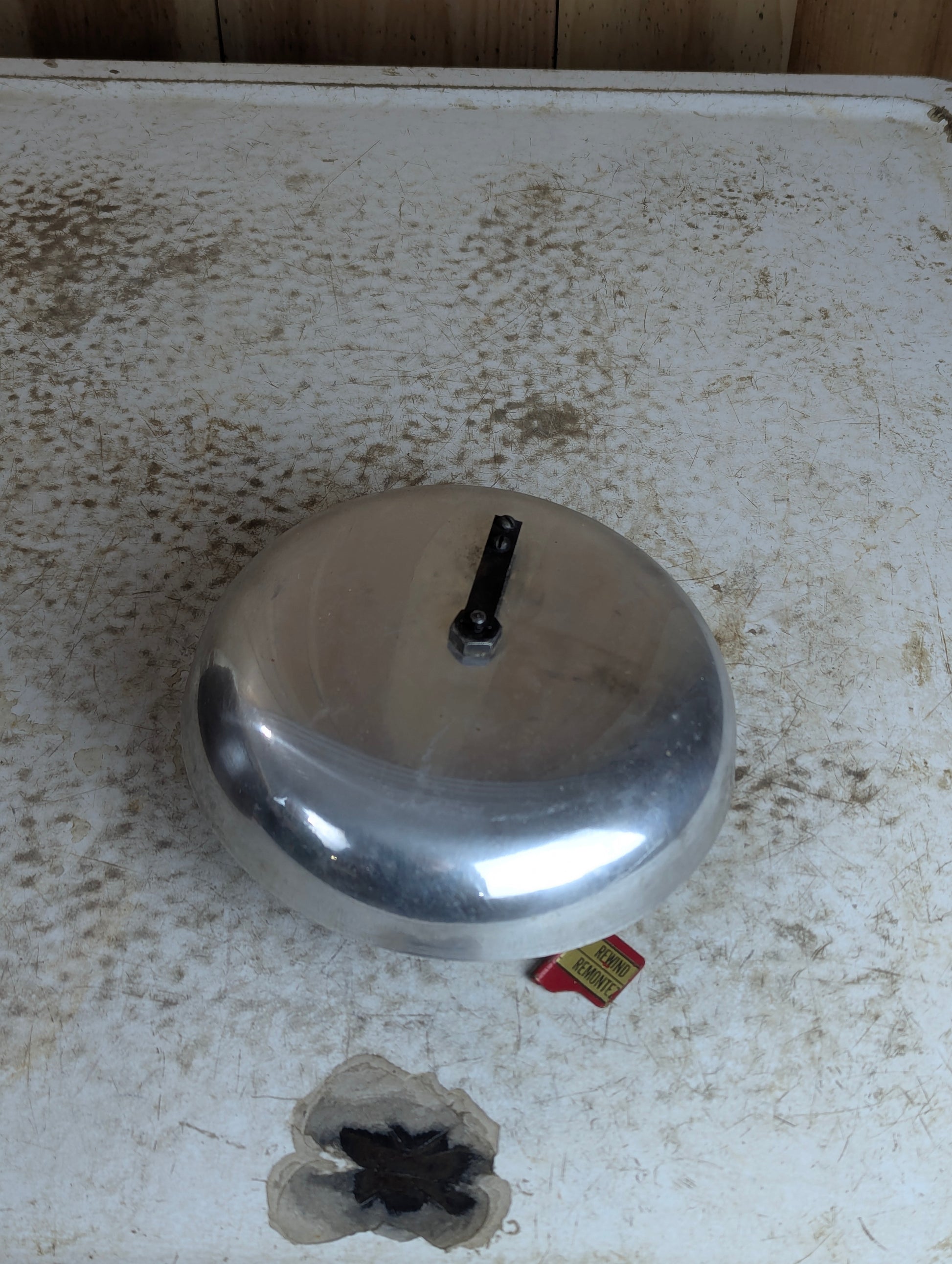 Vintage Consumers Engineering The Gardsman Wind-up Alarm Bell
