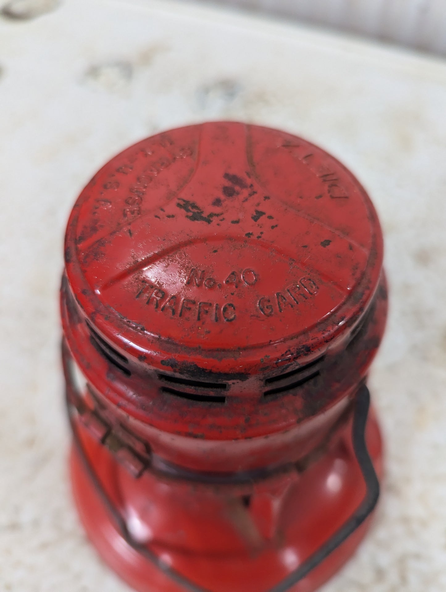 Vintage Dietz Traffic Gard No. 40 Lantern - view 4