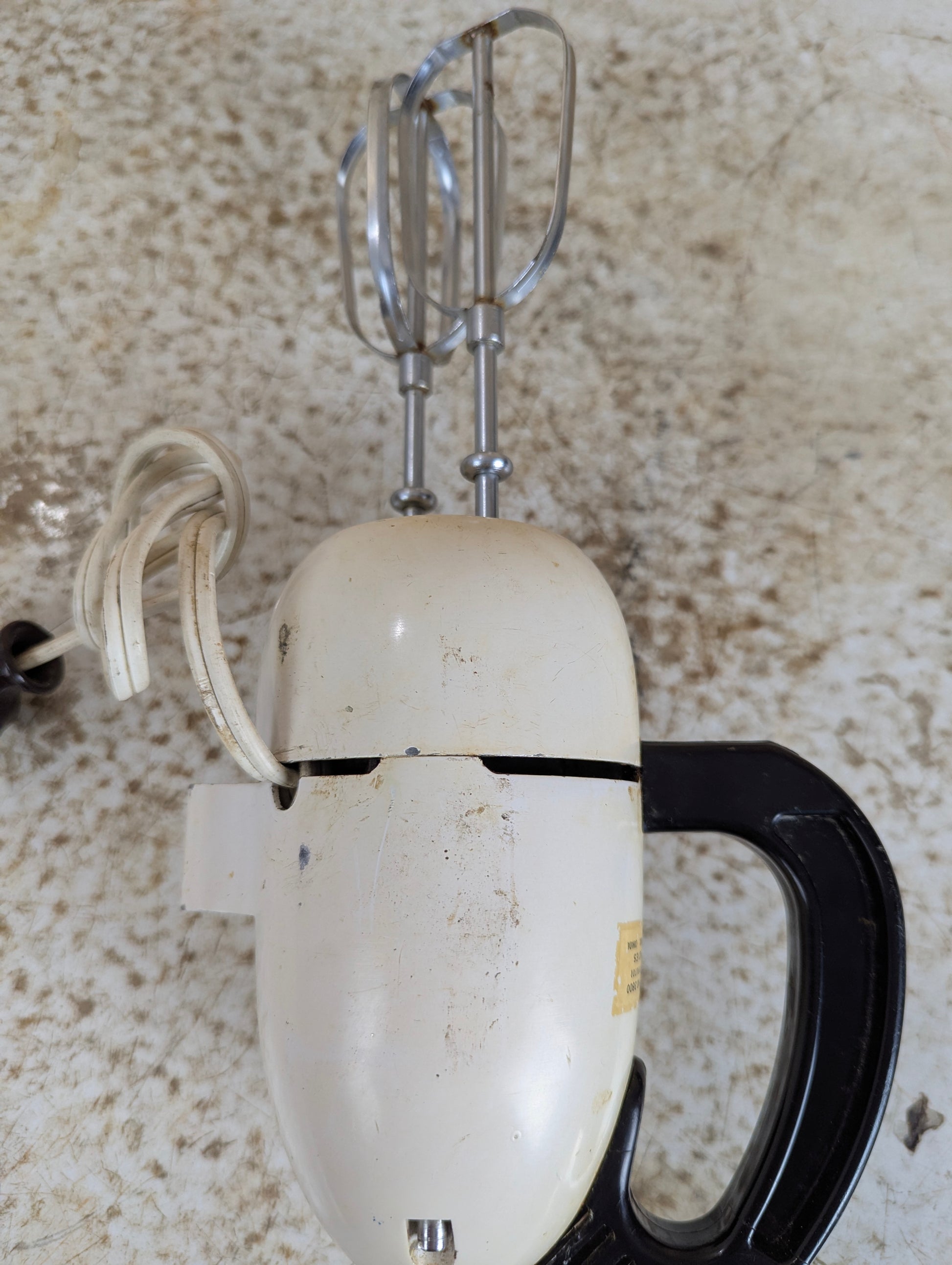Vintage Dormeyer Electricmaid Mixer Head Model 3300 - view 2