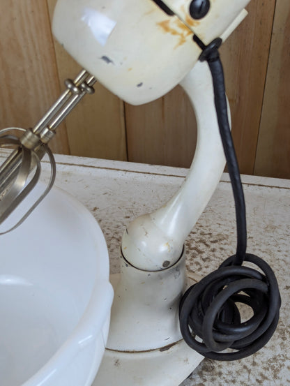 Vintage Dormeyer Model 3000-A Mixer with Bowl - view 4