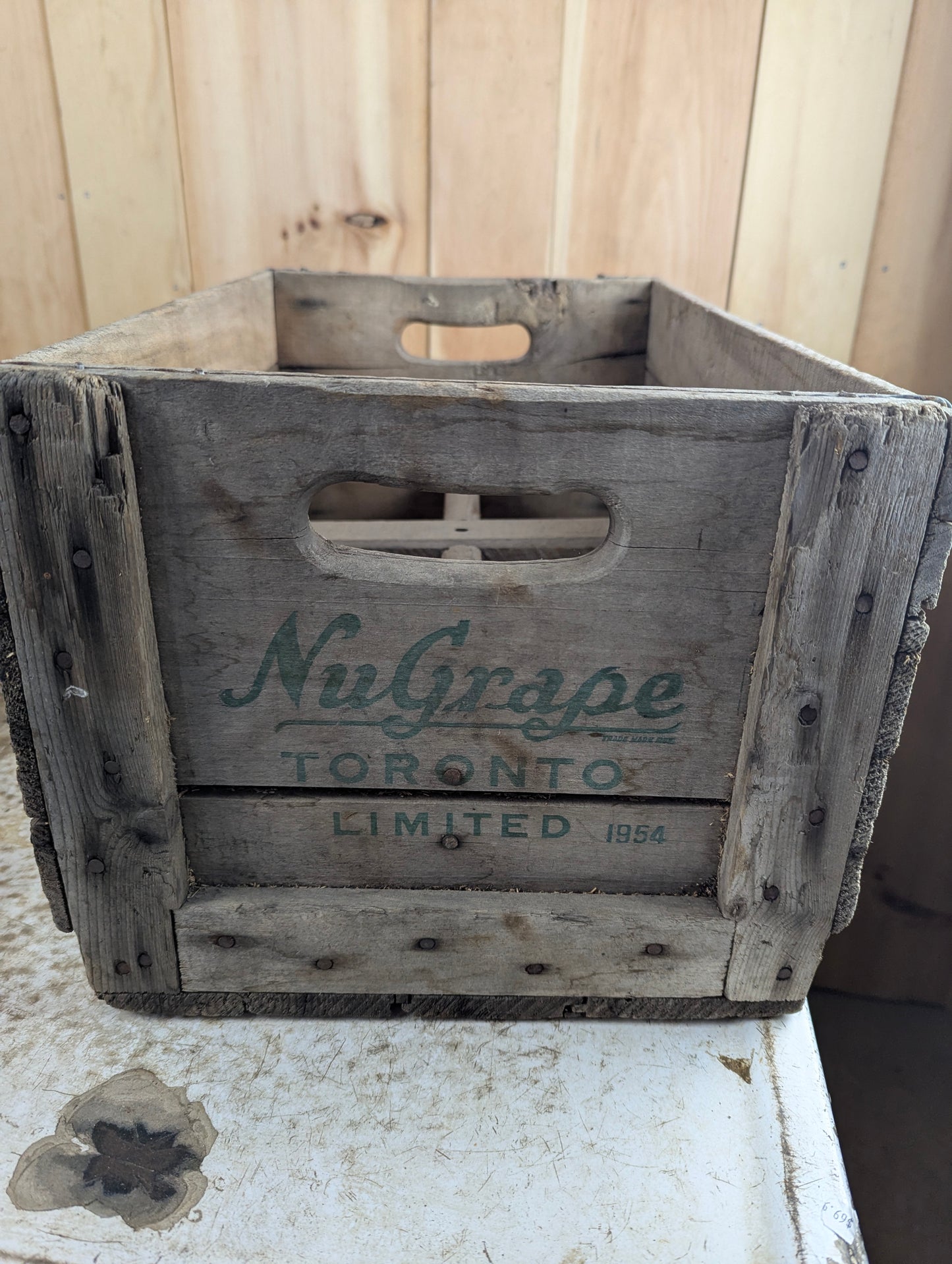 Vintage Drink 2-Way NuGrape Soda Wood Crate - view 2