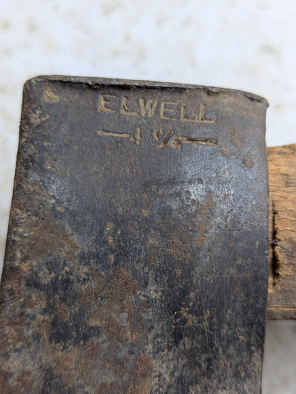 Vintage Elwell 1 1/4 lb Hatchet - view 3