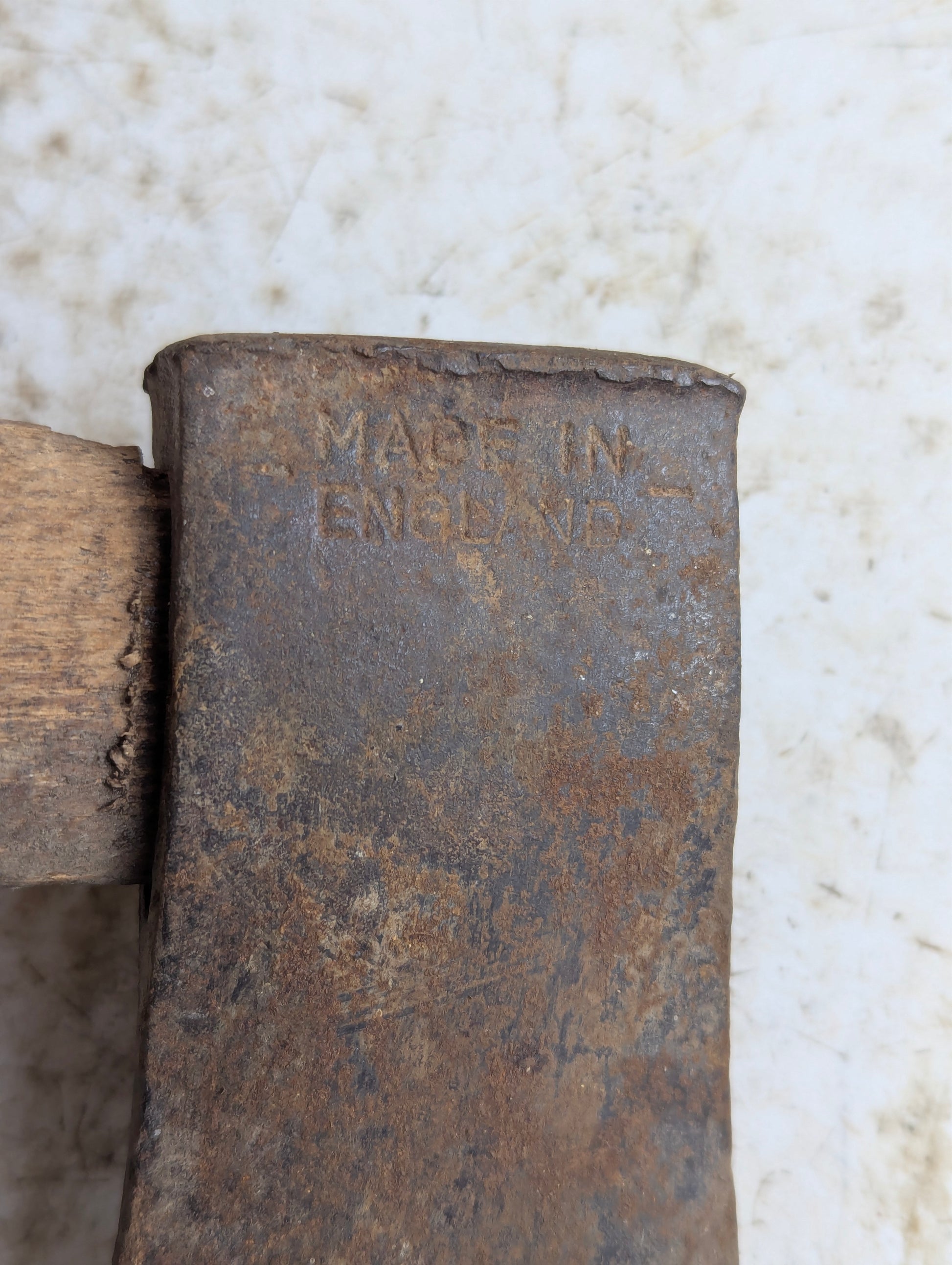 Vintage Elwell 1 1/4 lb Hatchet - view 4