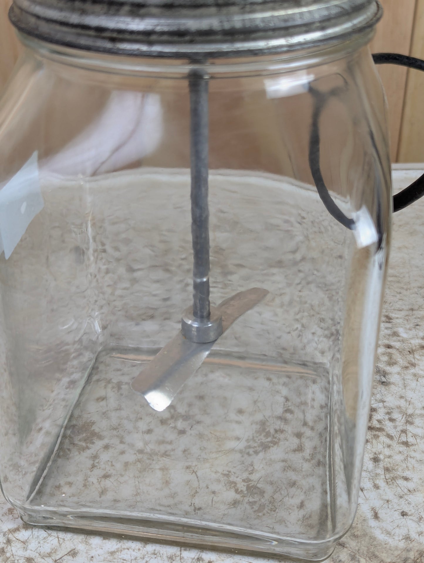 Vintage Farm Master 1 Gallon Electric Butter Churn - view 3