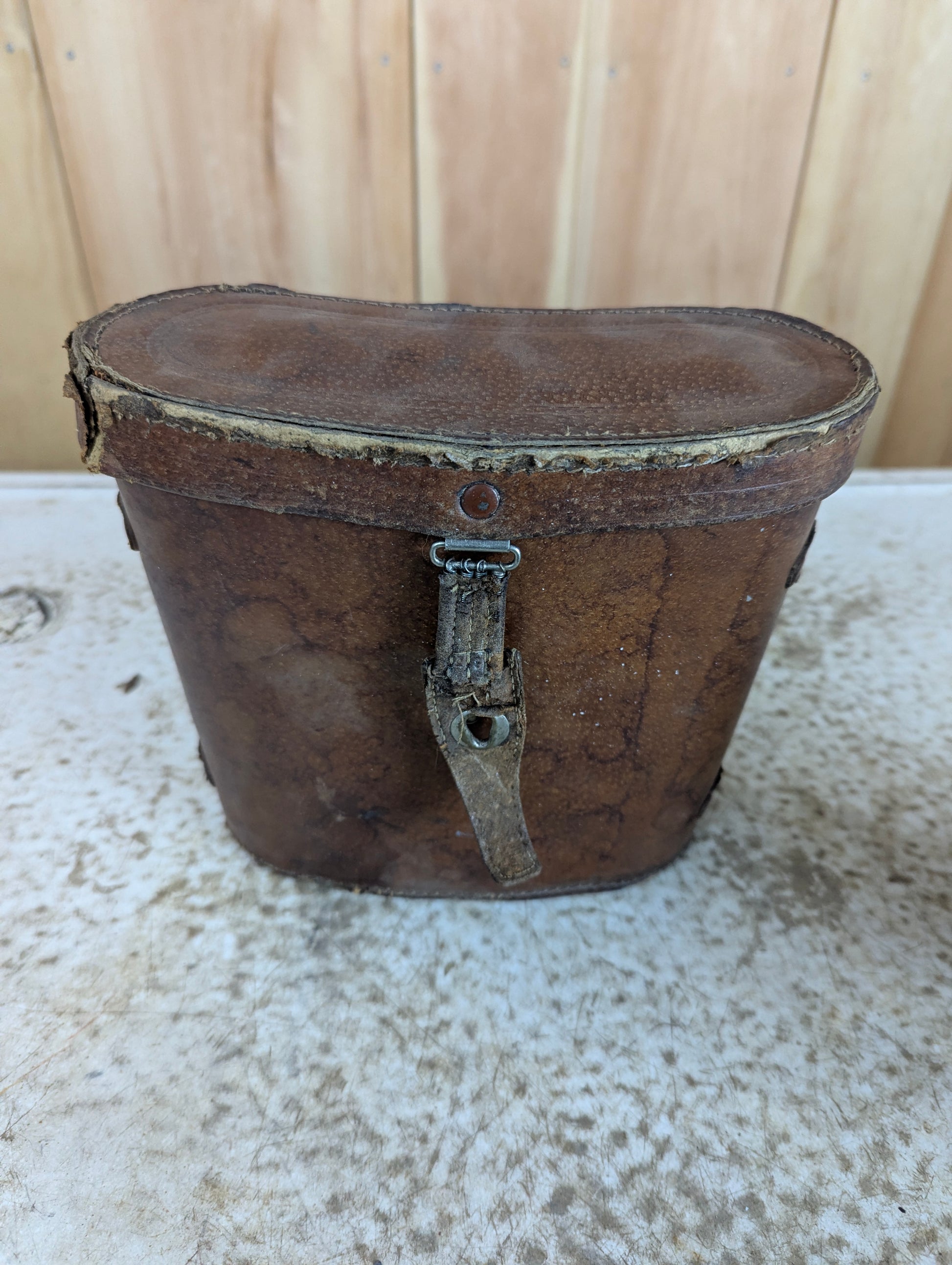 Vintage Fisher-Dietz Binoculars in Leather Case - view 7