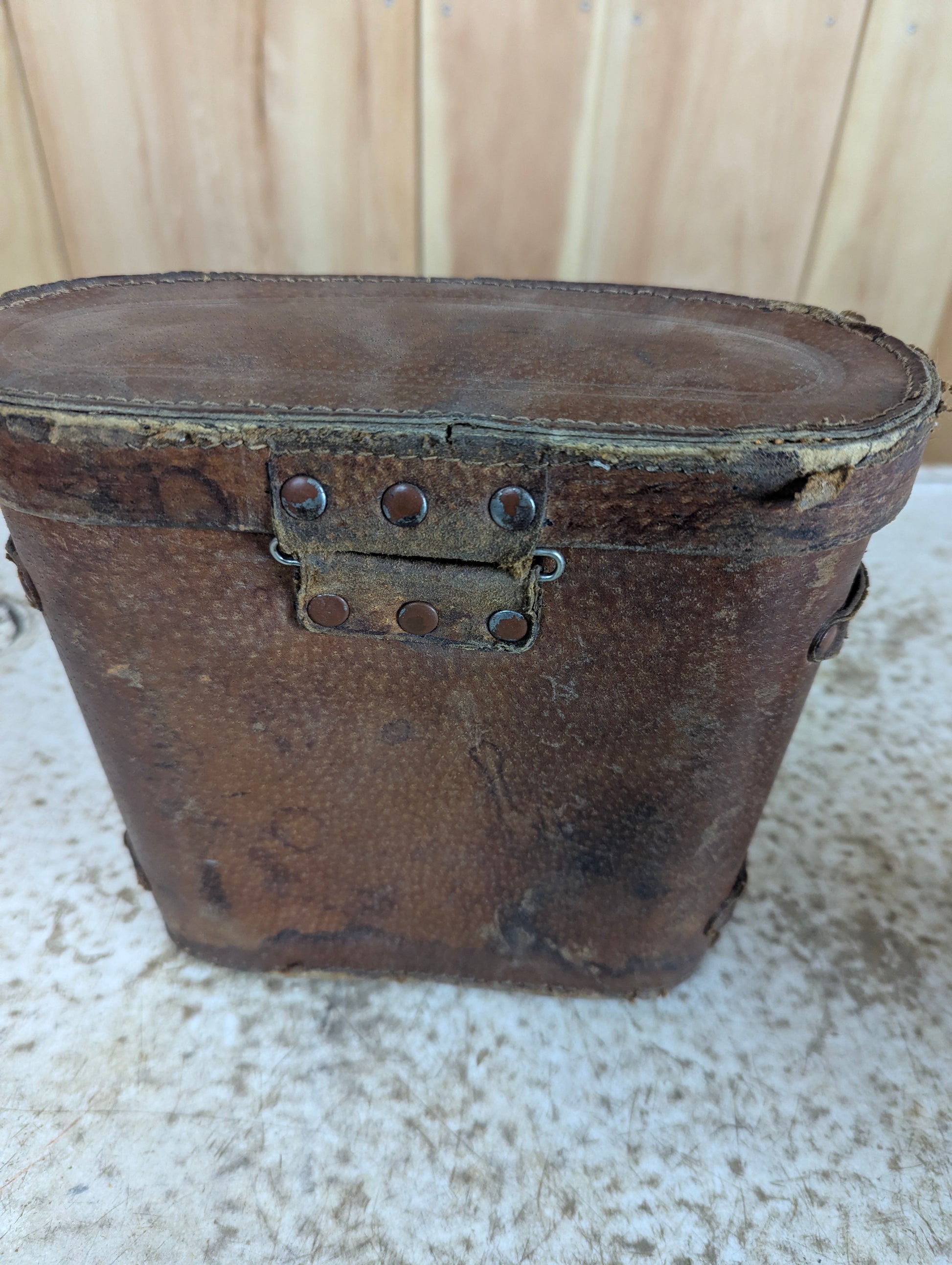 Vintage Fisher-Dietz Binoculars in Leather Case - view 8