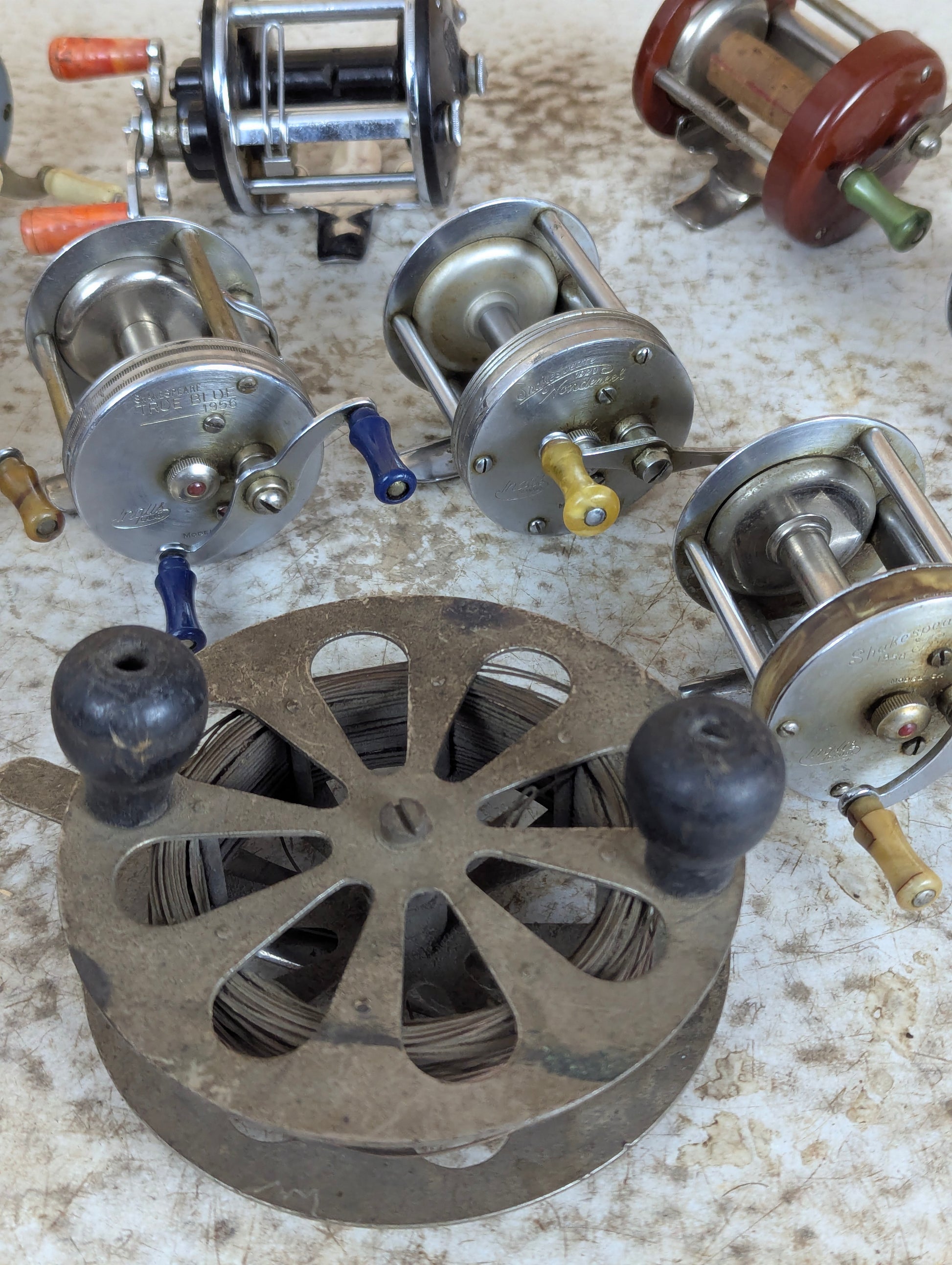 Vintage Fishing Reels - view 3