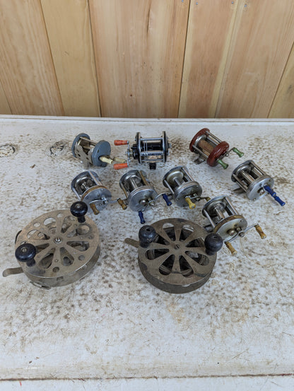 Vintage Fishing Reels - view 5