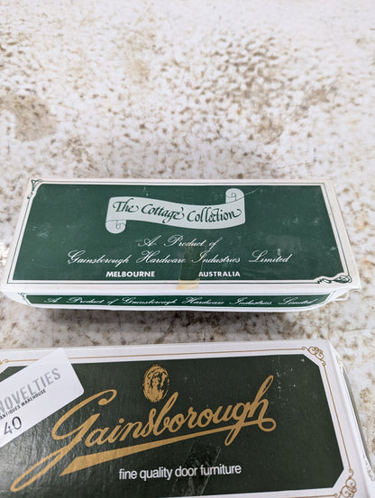 Vintage Gainsborough Porcelain Cupboard Knobs Drawer Pulls in Box - New Old Stock - view 2
