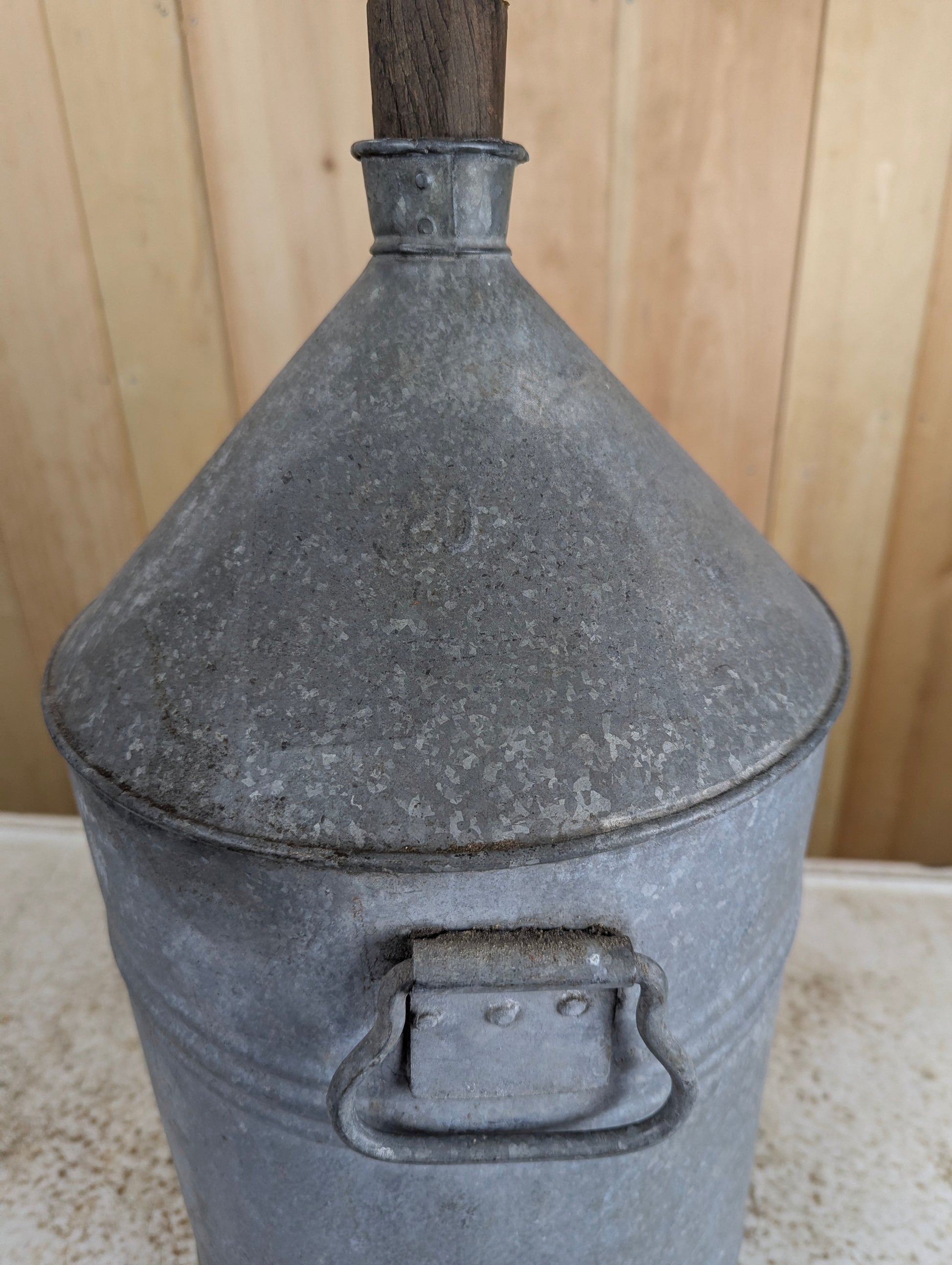 Vintage Galvanized Oil Can - view 2