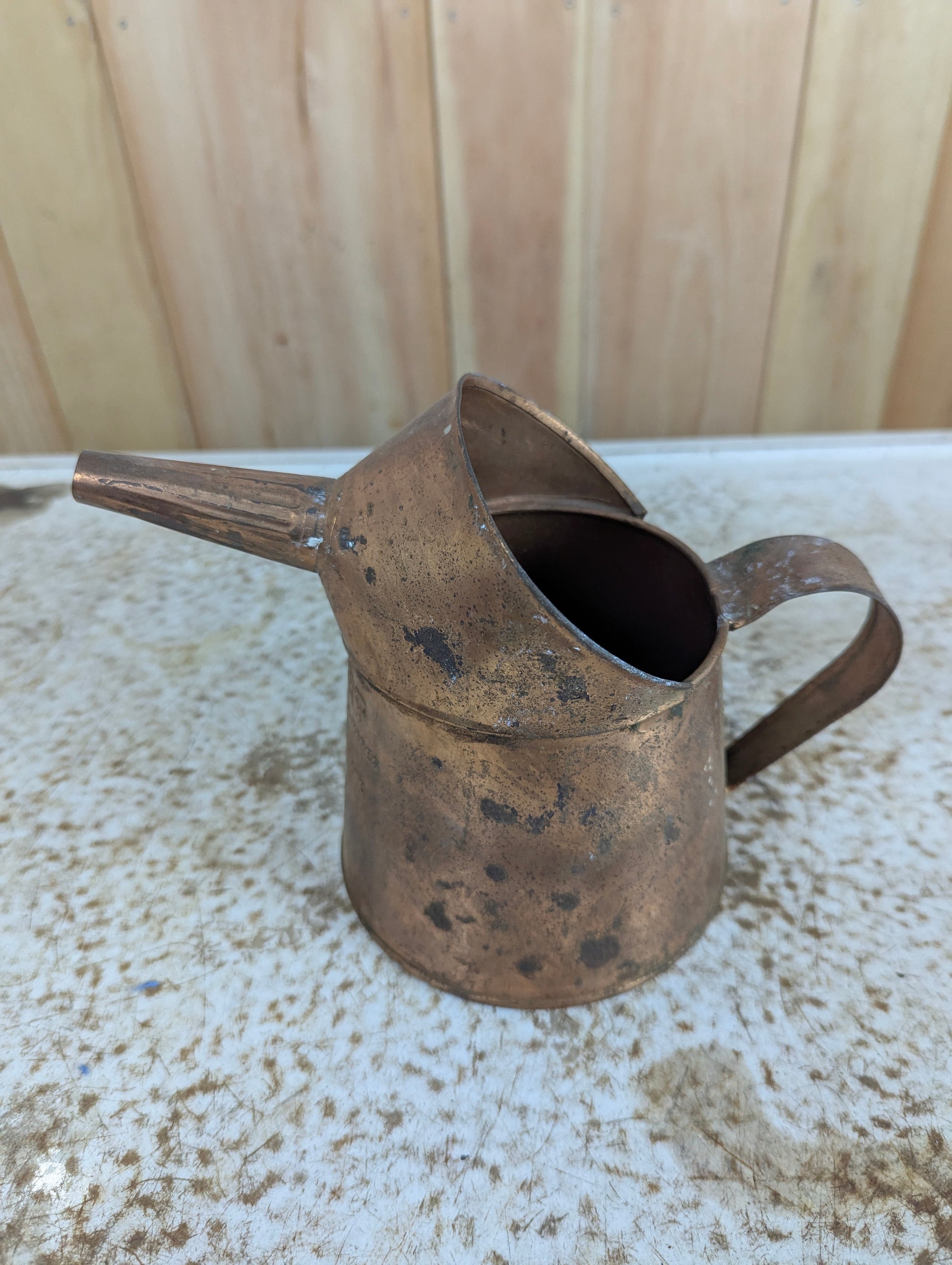 Vintage GSW Copper Quart Oil Can with Spout - view 2