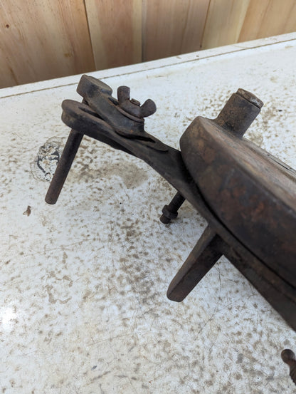 Vintage Hand Cranked Grinders - view 3