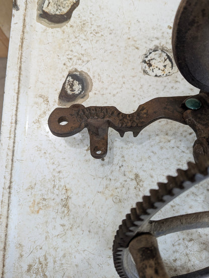 Vintage Hand Cranked Grinders - view 8
