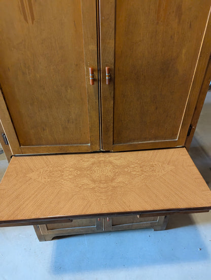 Vintage Hoosier Cabinet - view 8