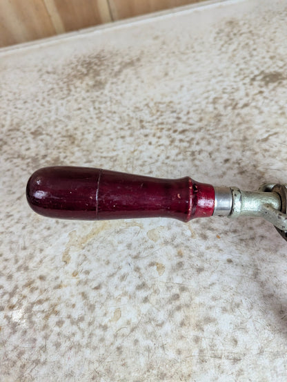 Vintage Hoppe Eggbeater Hand Drill - view 4