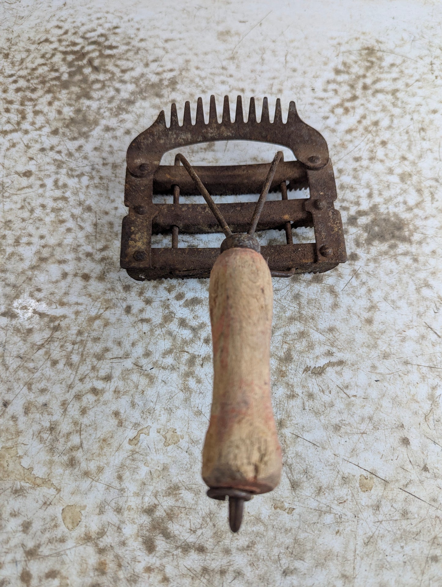Vintage Horse Grooming Curry Comb