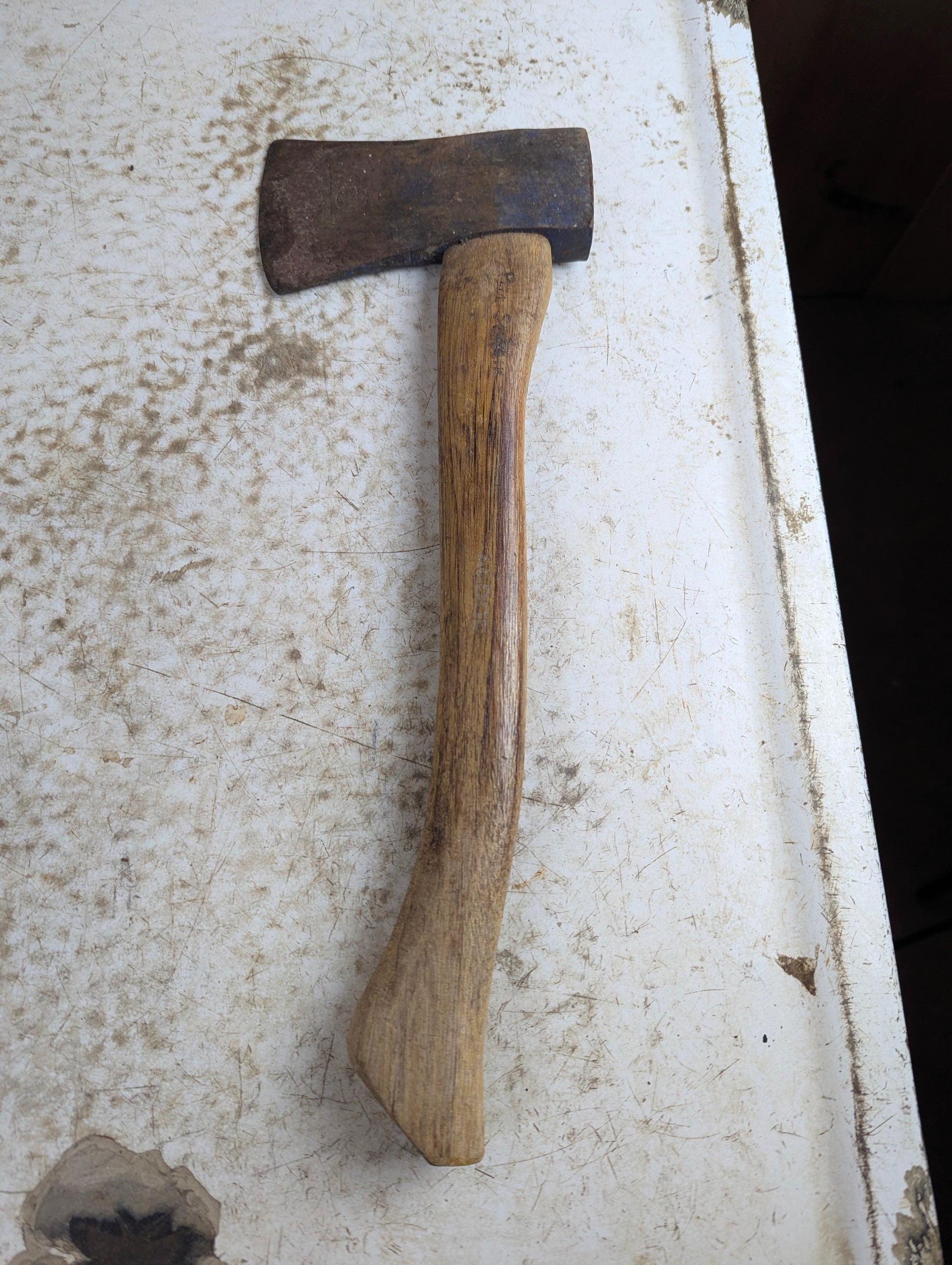 Vintage Hults Bruk 1 1/4 lb Hatchet