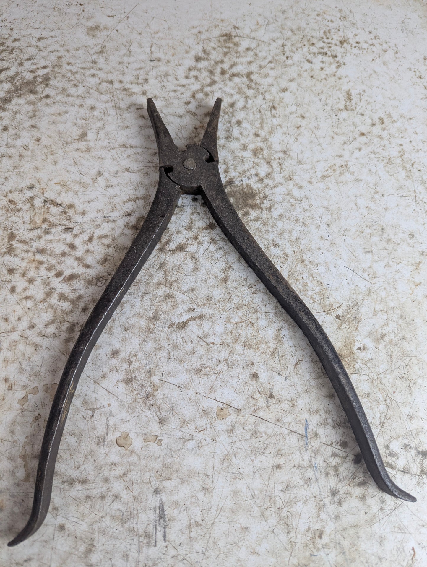 Vintage J.M. King 12" Button Pattern Fencing Lineman Pliers - view 2