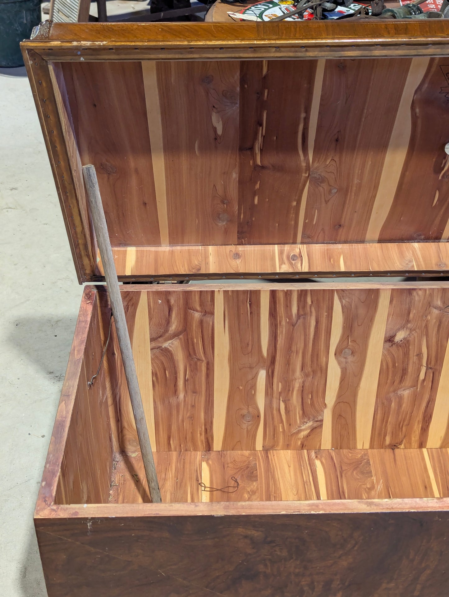 Vintage Kennebec Art Deco Style Waterfall Cedar Chest - view 2