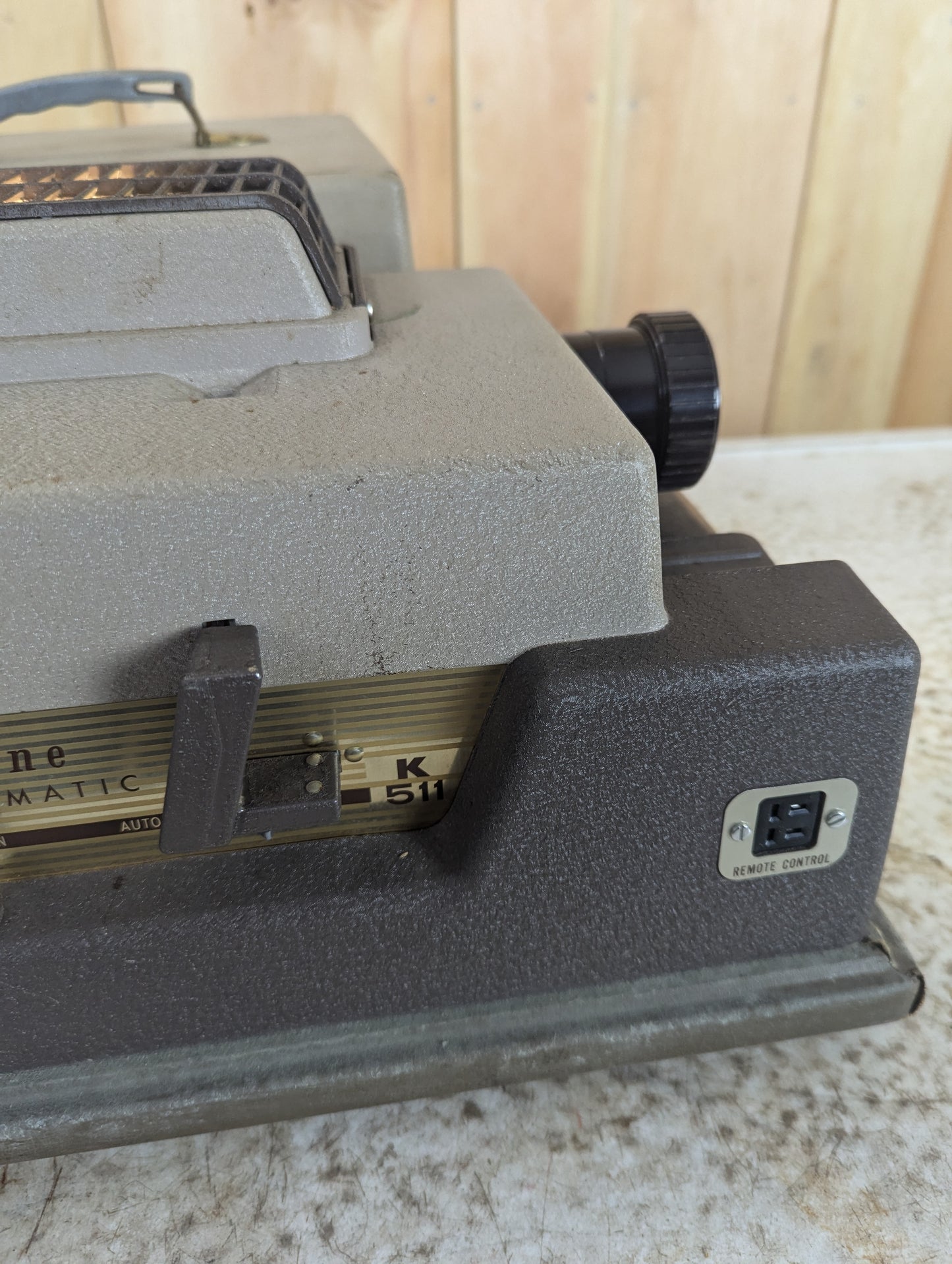 Vintage Keystone Automatic Slide Projector Model K-511 - view 3