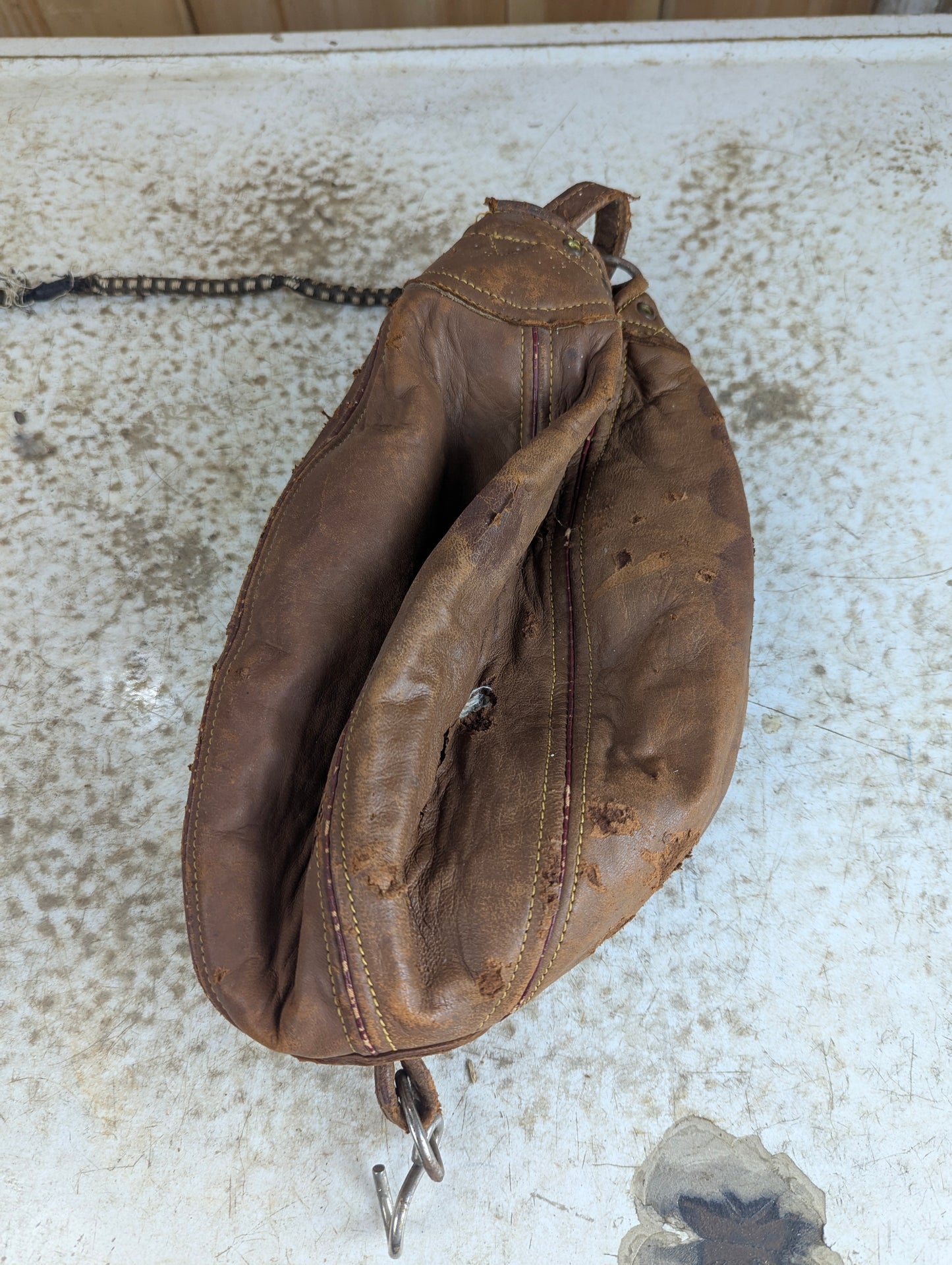 Vintage Leather Punching Speed Bag