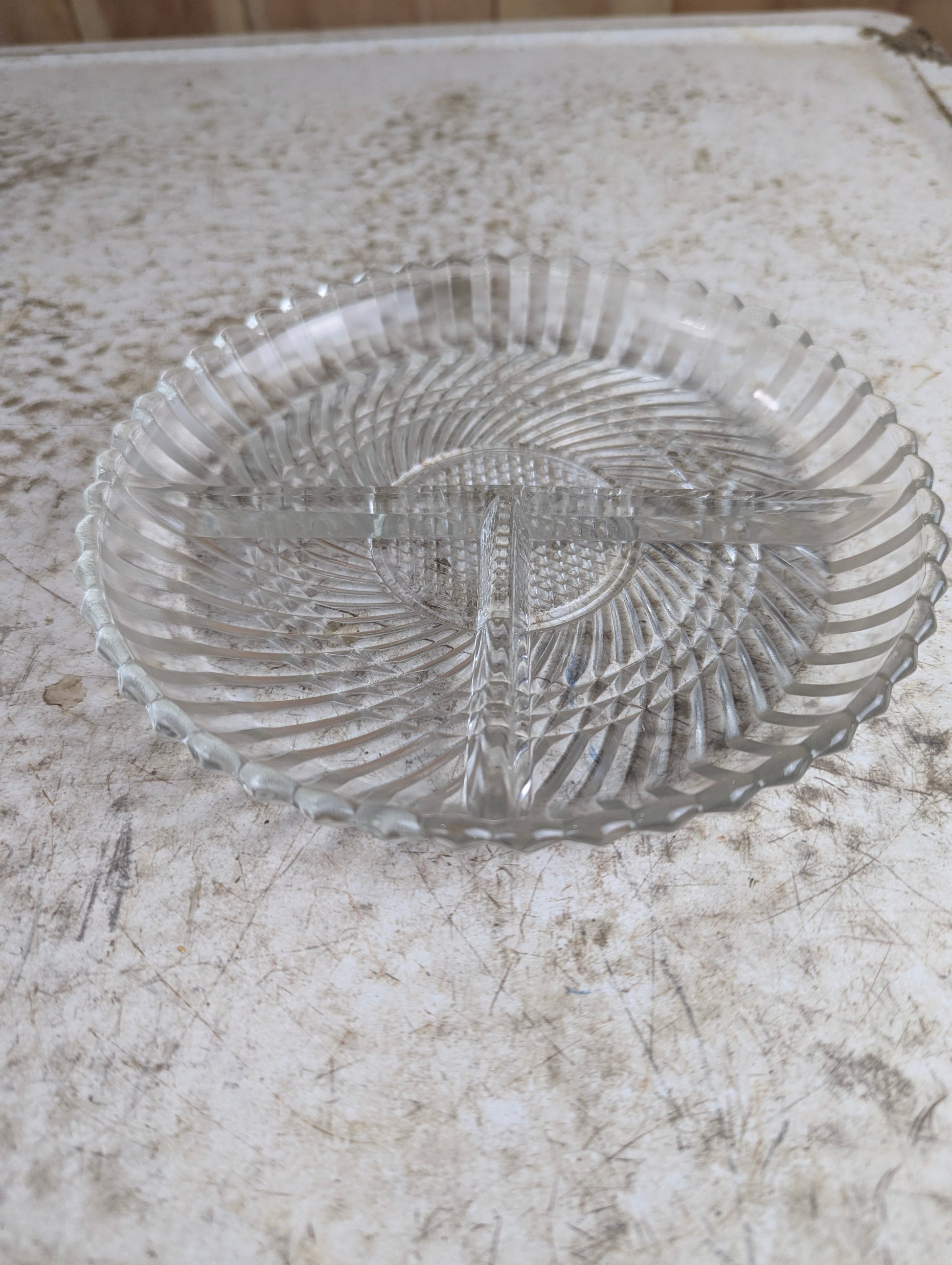 Vintage Libbey Textured Swirl Divided Relish Dish