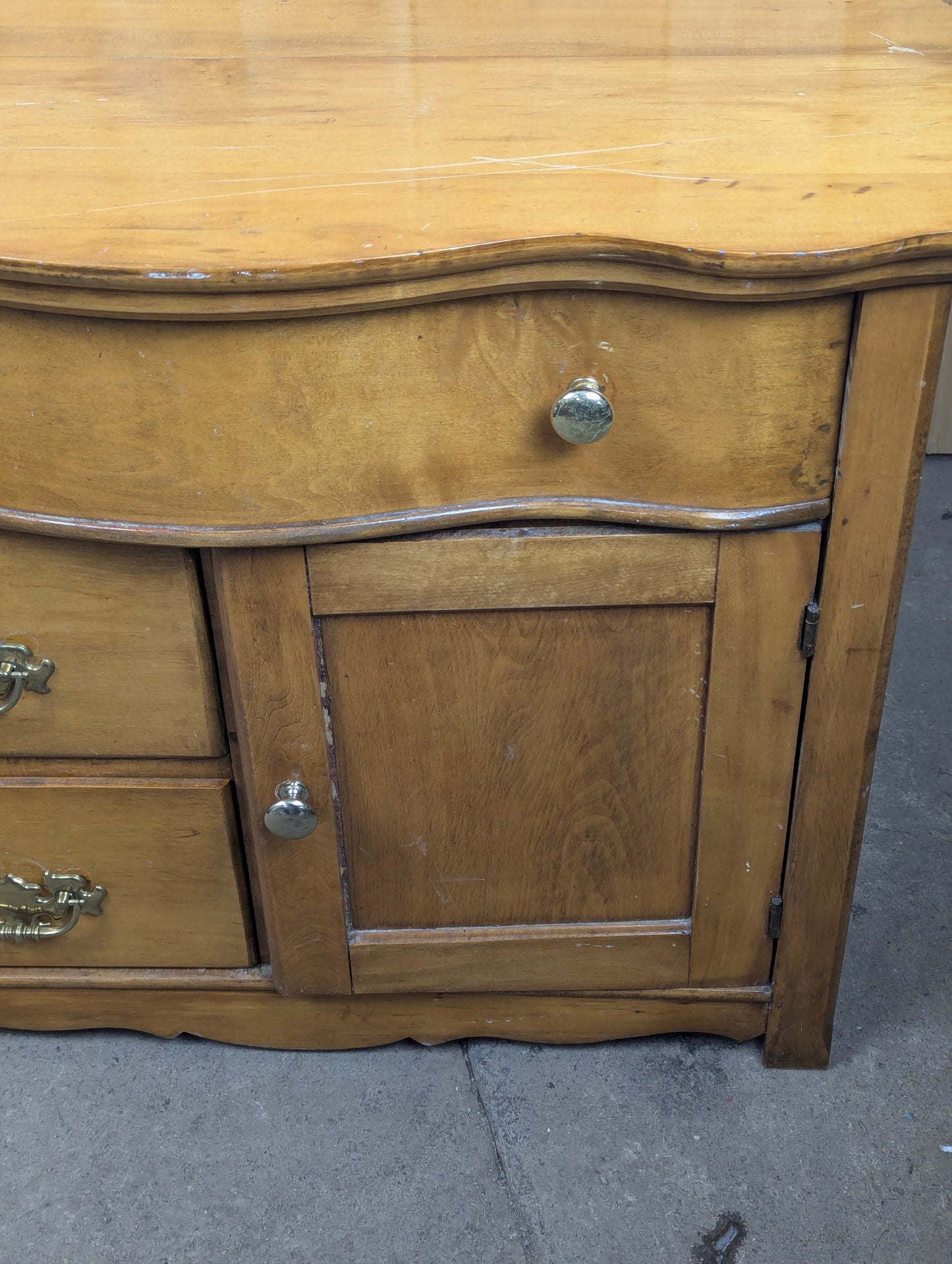 Vintage Maple Washstand - view 3