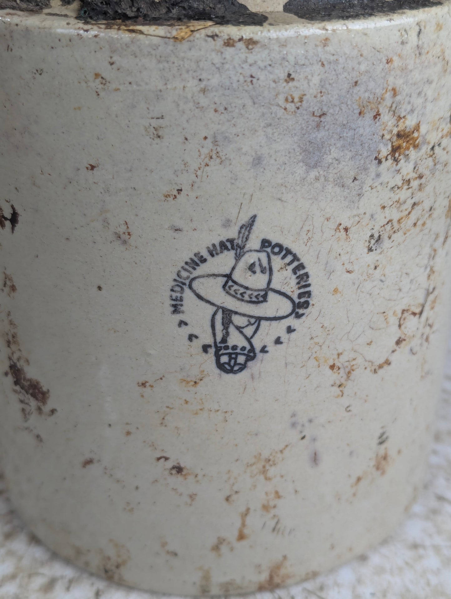 Vintage Medicine Hat Alberta Pottery Stoneware 1/2 Gallon Jug - view 2
