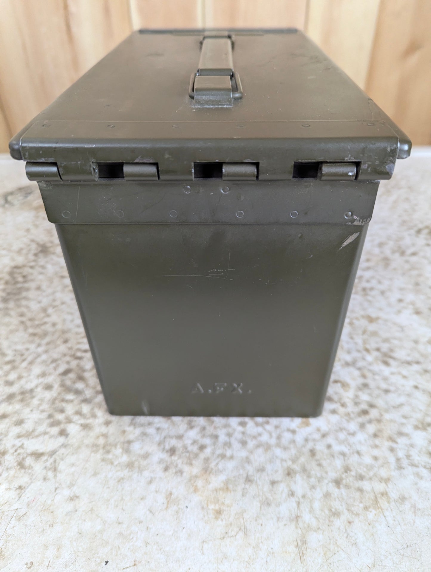 Vintage Metal Cal.50 Lined Ammo Box - view 2