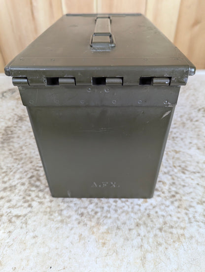 Vintage Metal Cal.50 Lined Ammo Box - view 2