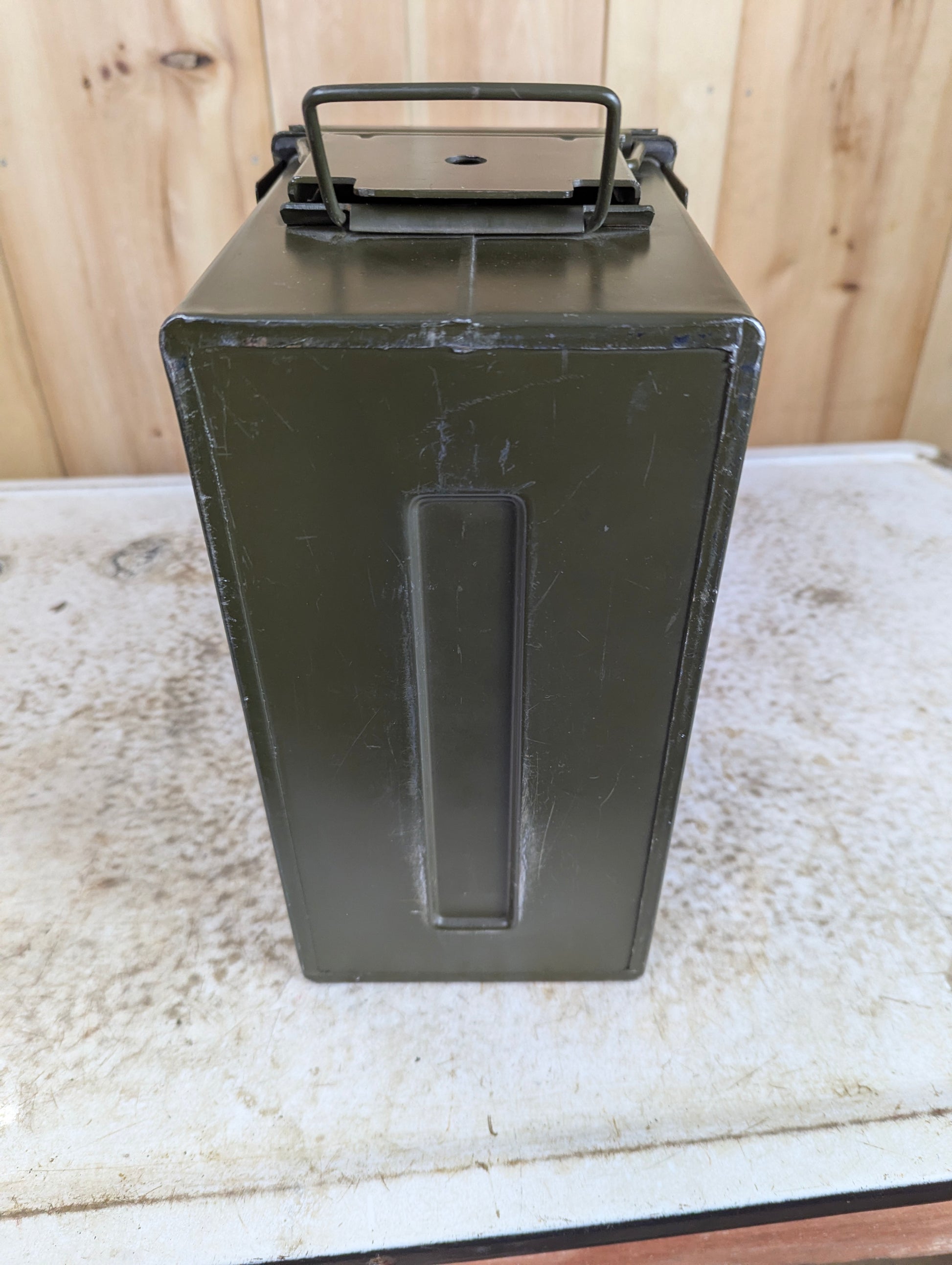Vintage Metal Cal.50 Lined Ammo Box - view 4