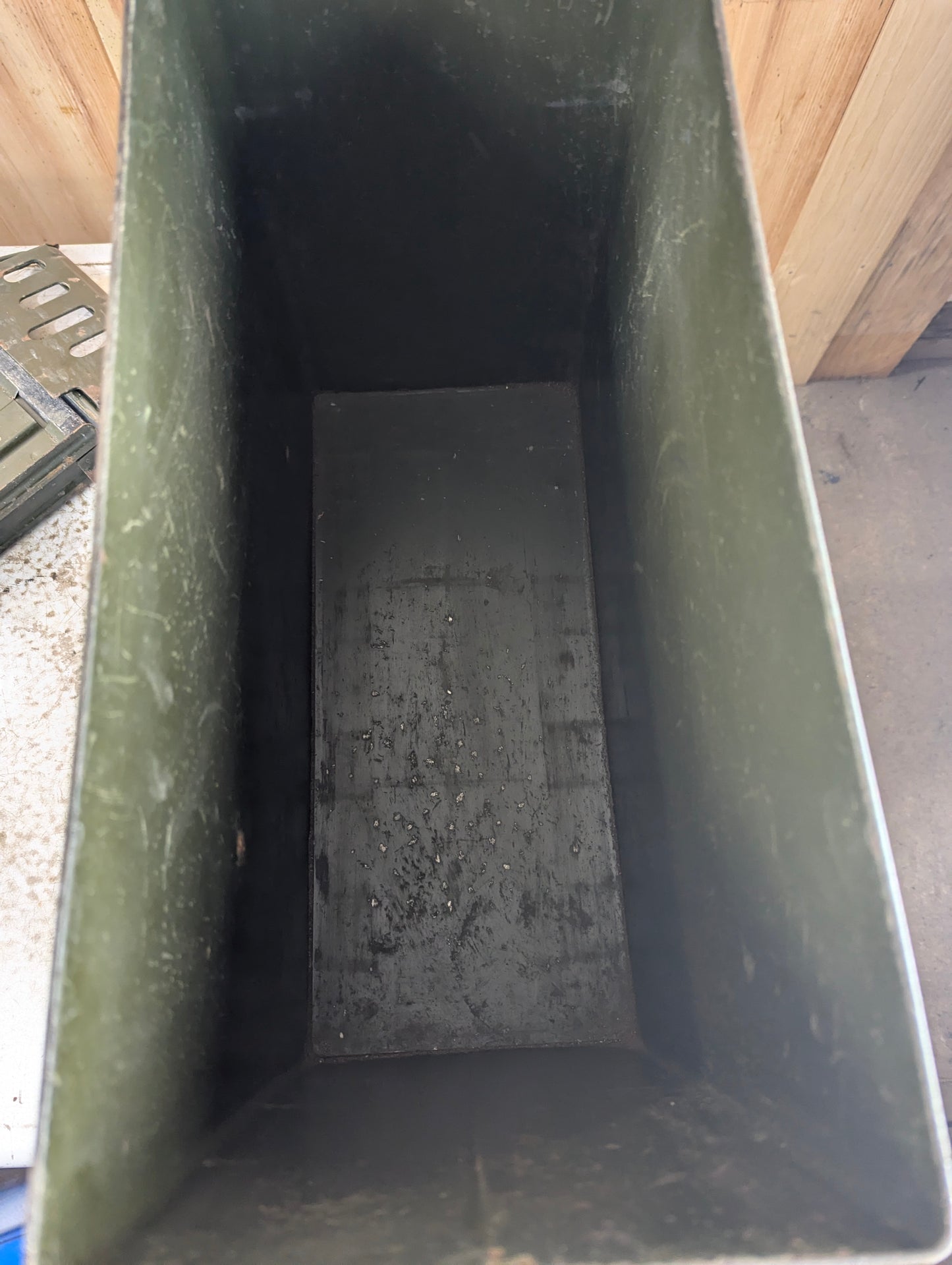 Vintage Military M61 Vulcan 20mm Ammo Can Box - view 5