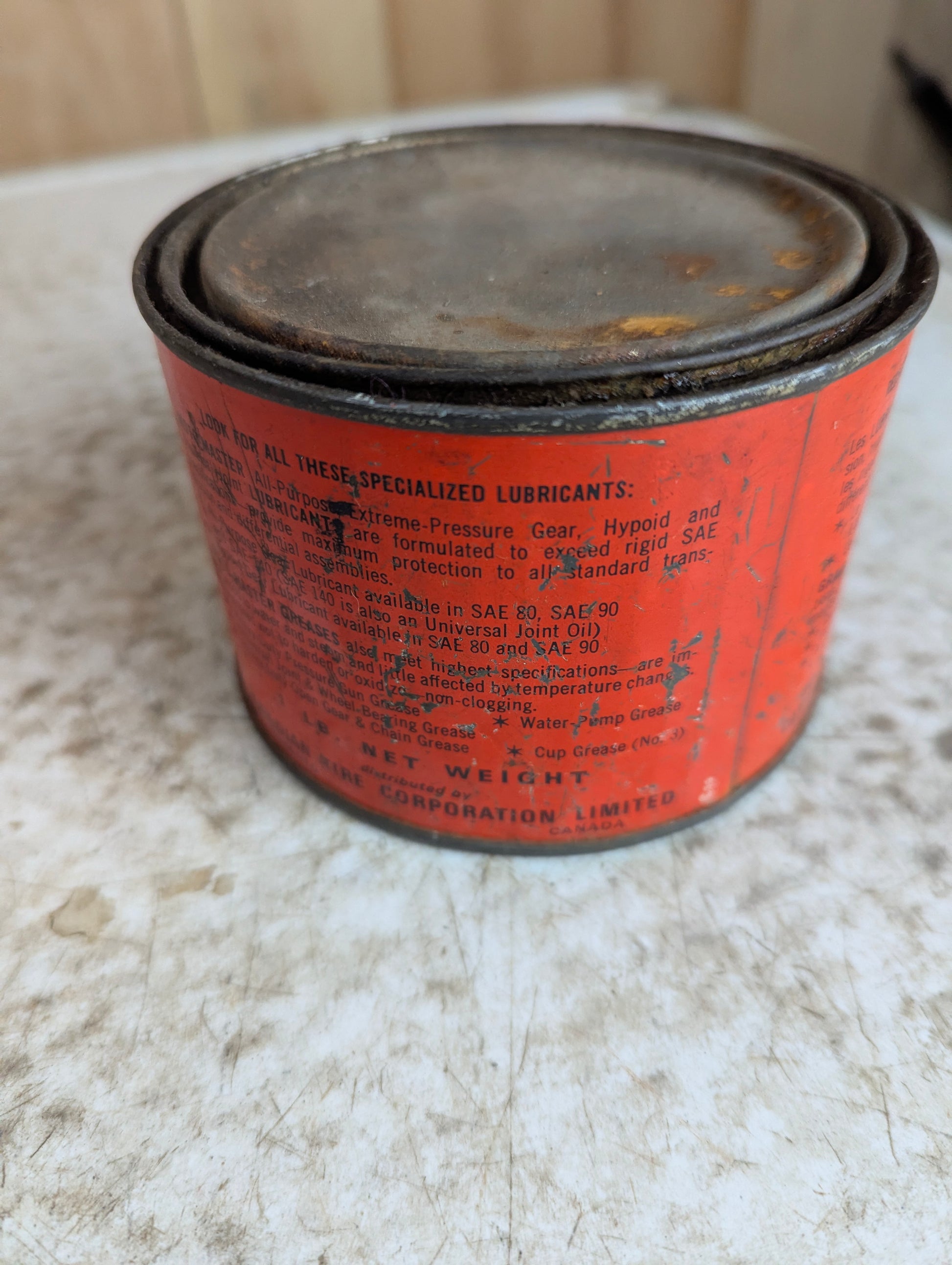 Vintage Moto-Master Specialized Lubricants Automotive Tin - view 2