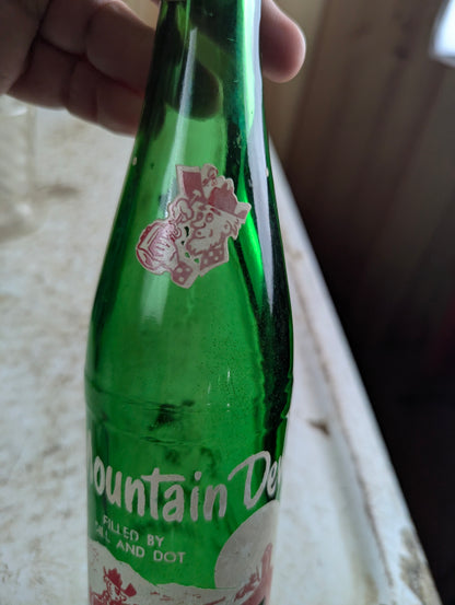 Vintage Mountain Dew 10oz Hillbilly 'Filled by Bill and Dot'  Green Glass ACL Soda Bottle - view 4